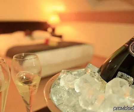 Adonis Excellior Grand Geneve Апарт-отель Вежи-Фонсеекс