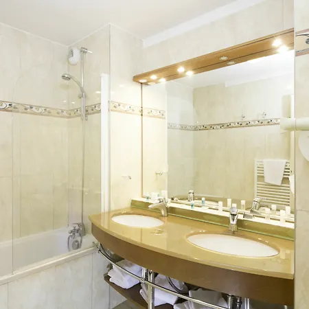 Adonis Excellior Grand Geneve